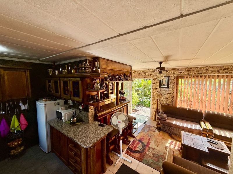 Charming and Move-In Ready Double Story Townhouse - Photo 9