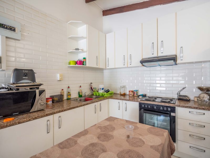 Income-Generating Gem or Expansive Family Haven - Photo 6