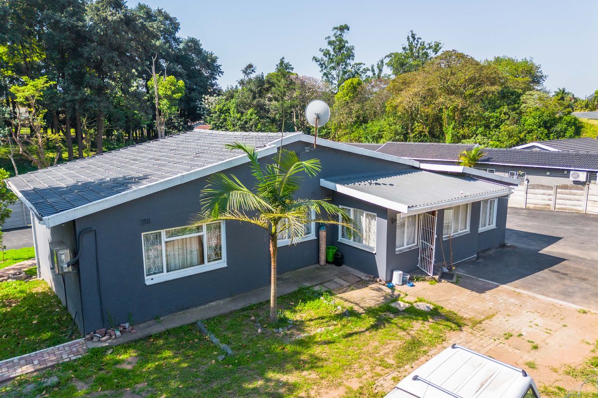 Income-Generating Gem or Expansive Family Haven - Photo 2