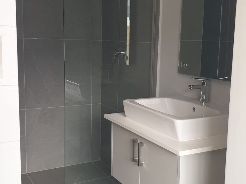 **Desirable Sea View Studio Apartment** - Photo 10