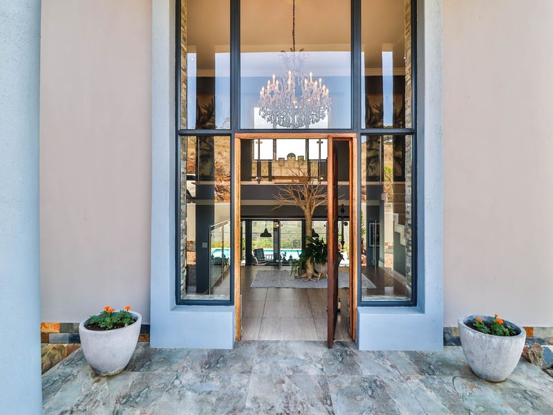 Beautiful Country Home - Photo 5