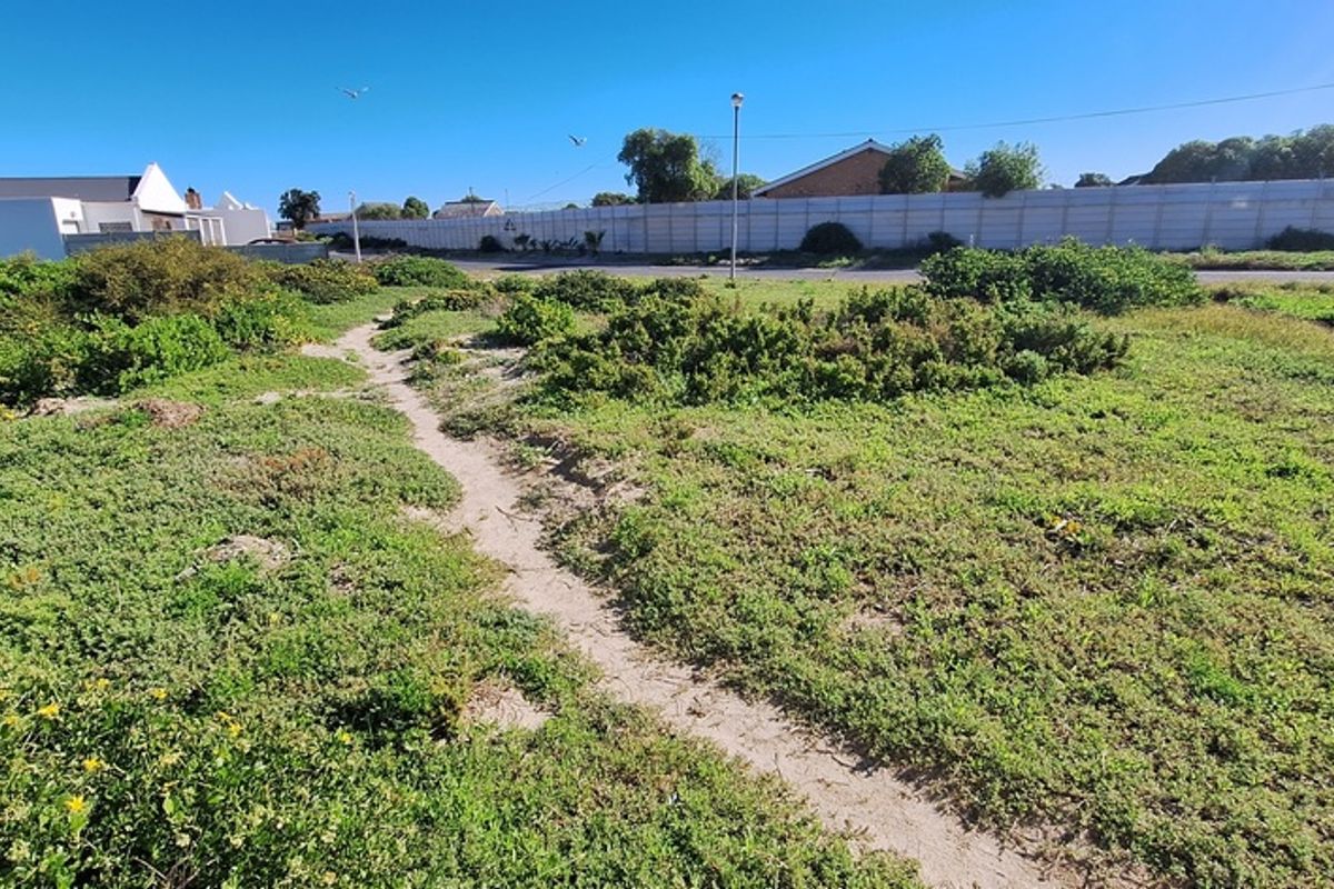 Rare plot close the beach in Langebaan - Photo 3