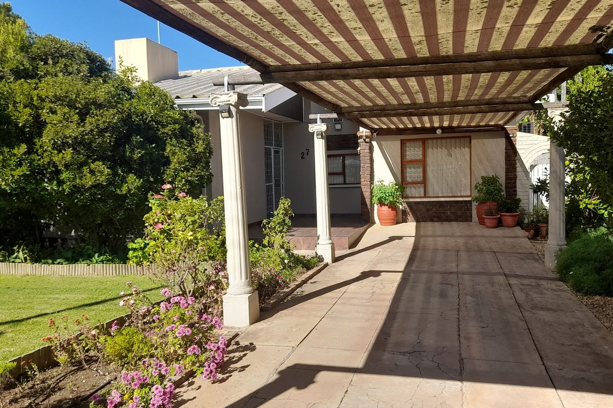 Wesbank Family Home with a Flatlet - Photo 2