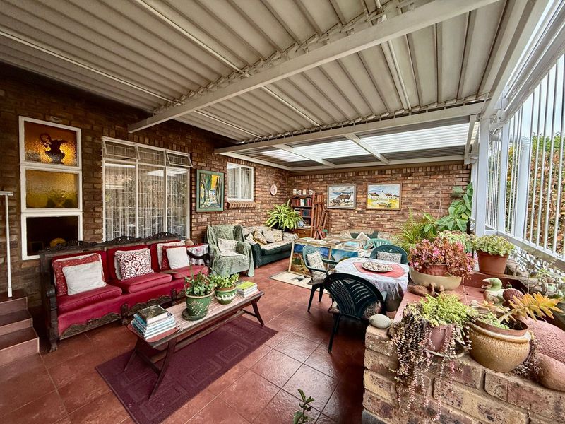 Comfortable and Peaceful Retirement Living - Photo 7