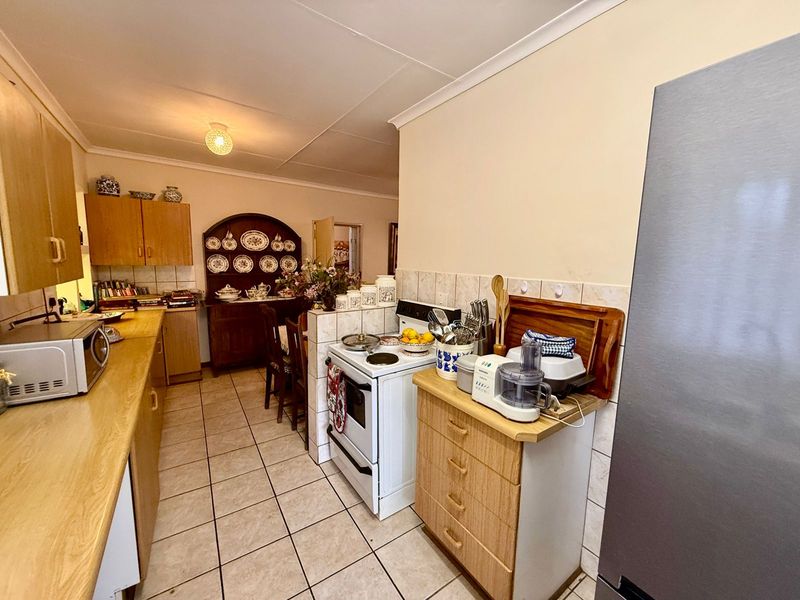 Comfortable and Peaceful Retirement Living - Photo 6