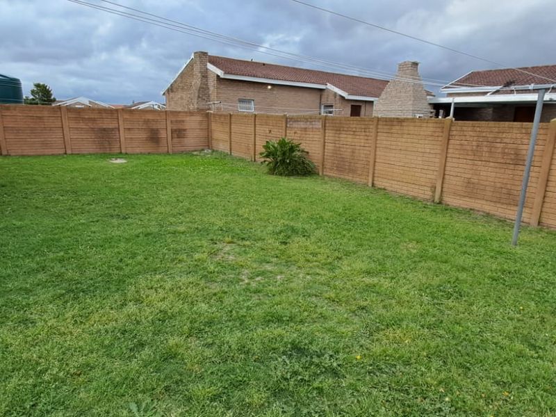 BRIDGEMEADE 3 BED 2 BATH HOUSE WITH SINGLE GARAGE FOR RENT - Photo 2