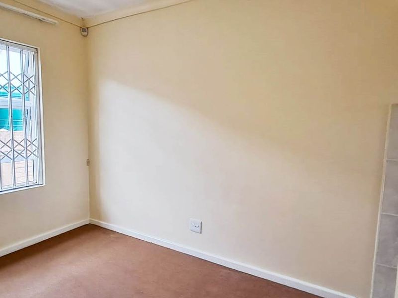 BRIDGEMEADE 3 BED 2 BATH HOUSE WITH SINGLE GARAGE FOR RENT - Photo 8