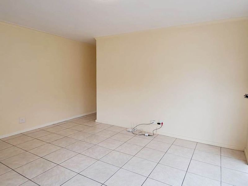 BRIDGEMEADE 3 BED 2 BATH HOUSE WITH SINGLE GARAGE FOR RENT - Photo 6