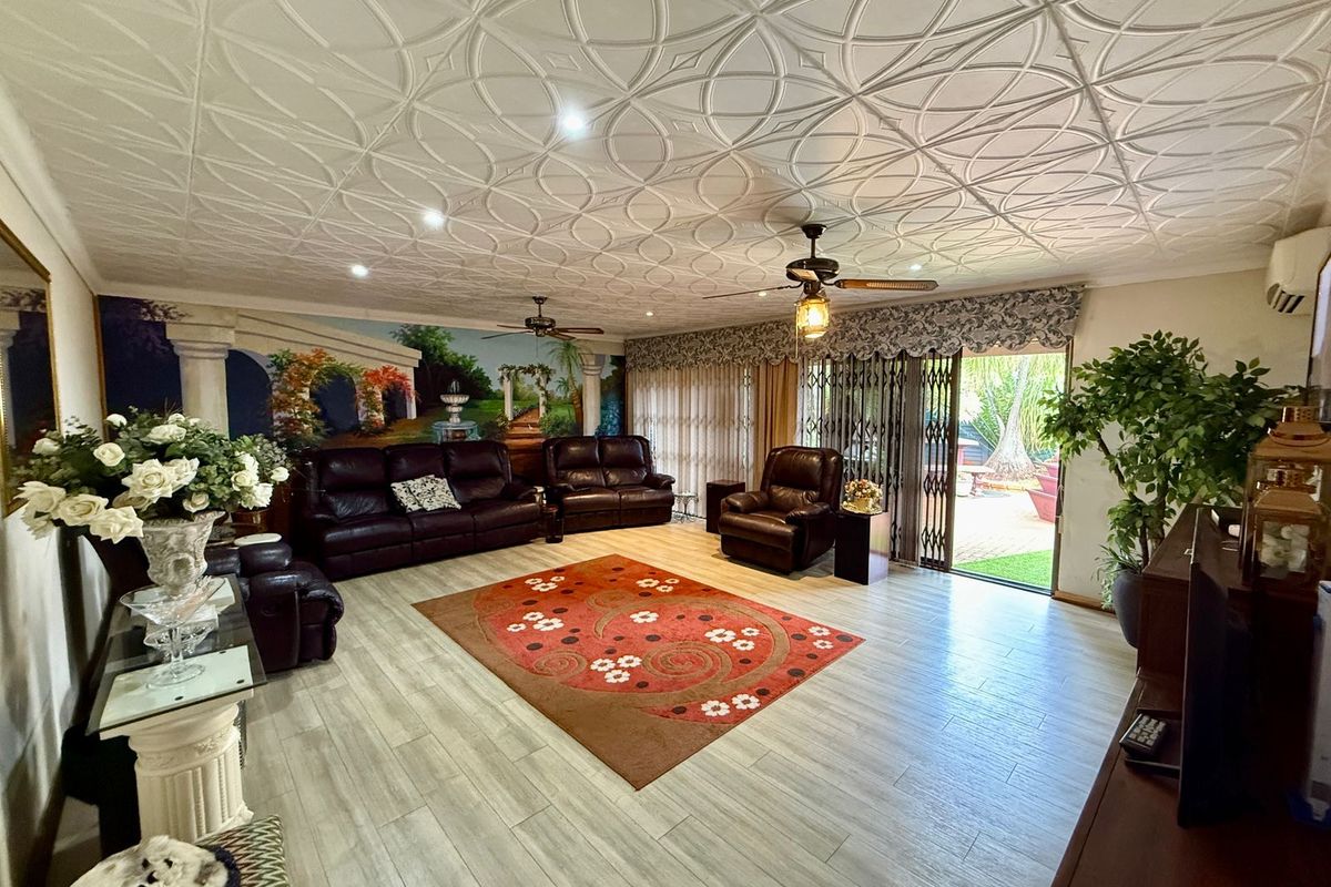 Spacious Family Home Designed for Effortless Entertaining - Photo 5