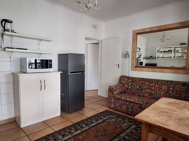 Garden Cottage Rental Monthly In Velddrif - Photo 6