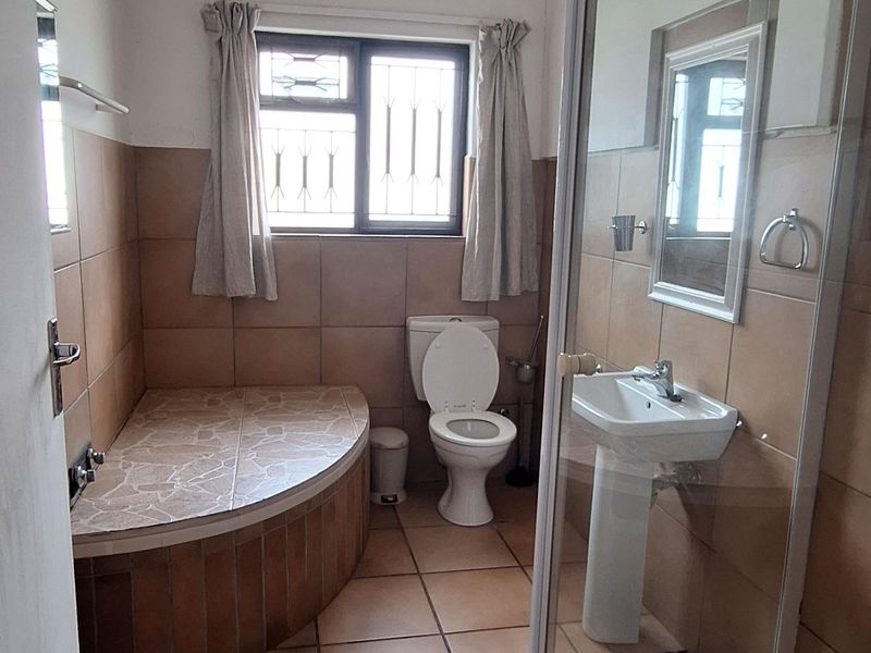 Garden Cottage Rental Monthly In Velddrif - Photo 2
