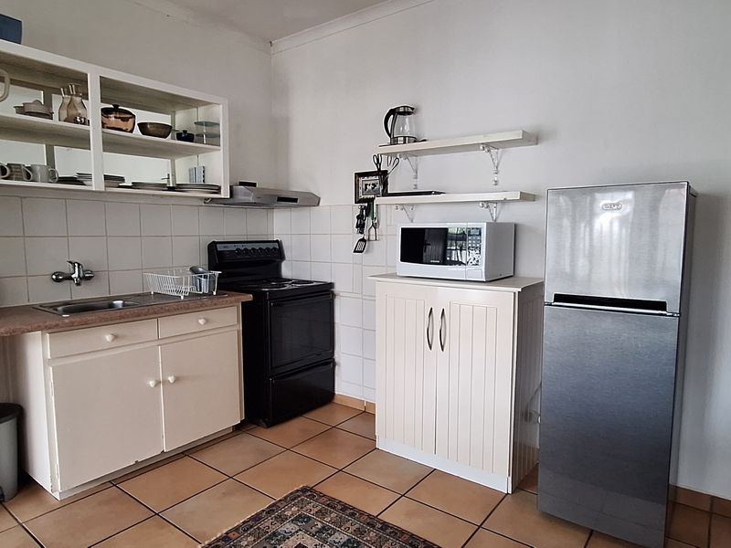 Garden Cottage Rental Monthly In Velddrif - Photo 5