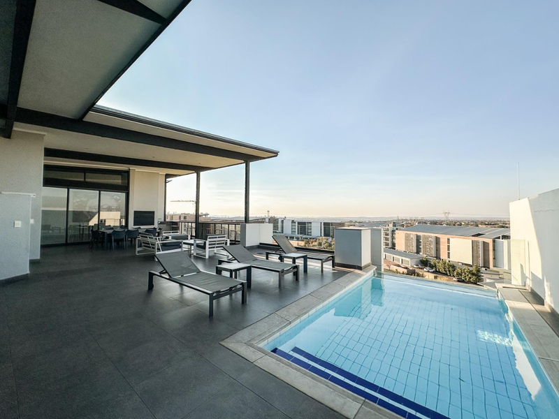 Elevated Estate living at Ascend to Midstream. - Photo 3