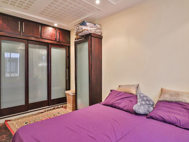 HUMEWOOD FURNISHED 2 BED 1.5 BATH APARTMENT WITH SECURE PARKING FOR RENT - Photo 8