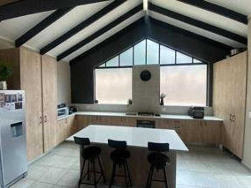 Modern 4-Bedroom Family Home Designed for Comfort and Entertaining - Photo 1