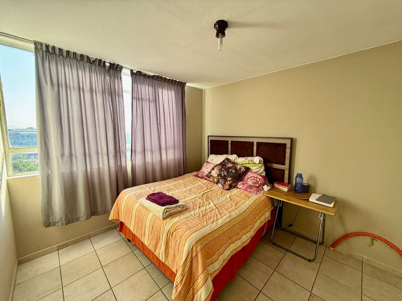Secure & Convenient Fifth-Floor Apartment in Pretoria North - Photo 8