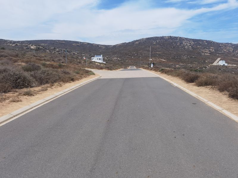 Large Plot With Magnificent Sea And Mountain Views. - Photo 4