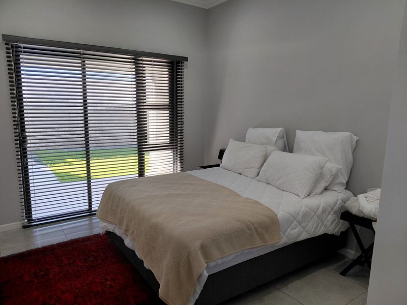 Popular Gated Complex - Photo 9