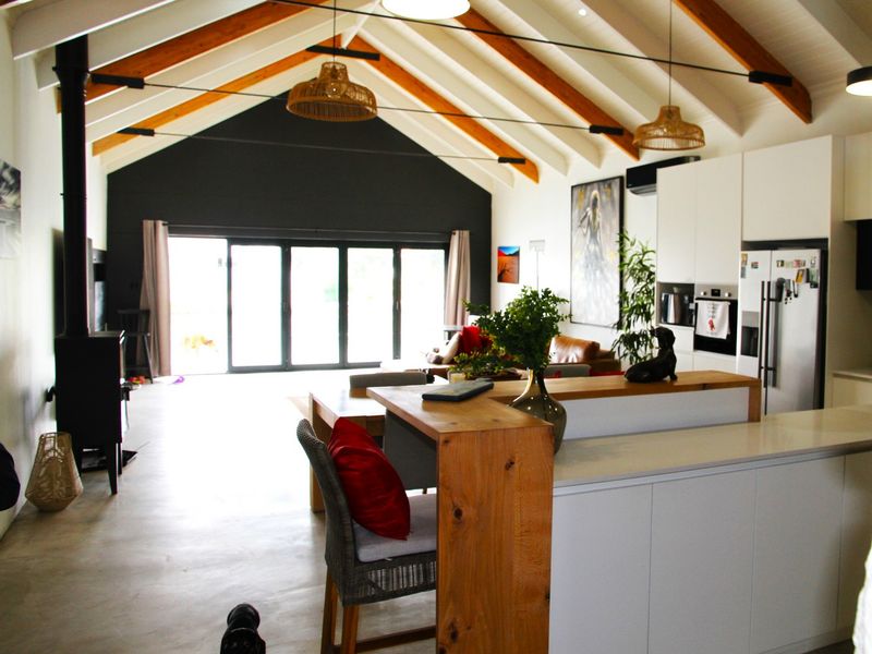 Unparalleled Luxury Canal-Side Living in Port Owen – A Must-See Gem! - Photo 6