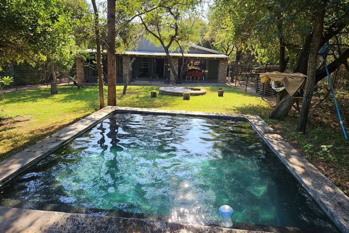 FOR SALE: - Unique Bushveld Retreat - Photo 3