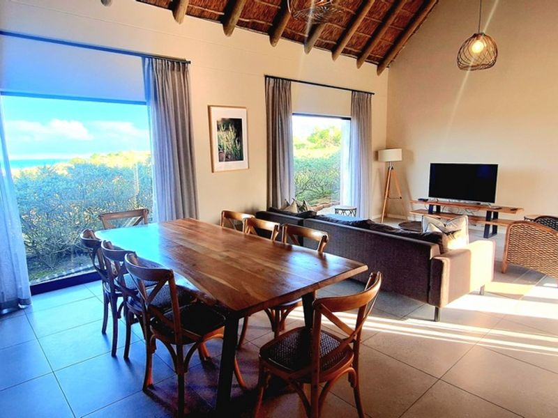 Spacious Nature Tranquil Home in Shark Bay, Langebaan - Photo 9