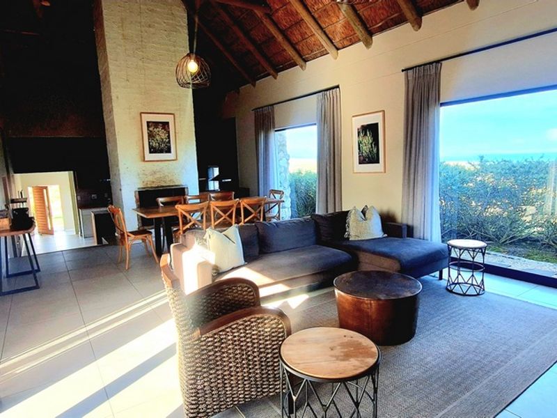 Spacious Nature Tranquil Home in Shark Bay, Langebaan - Photo 7