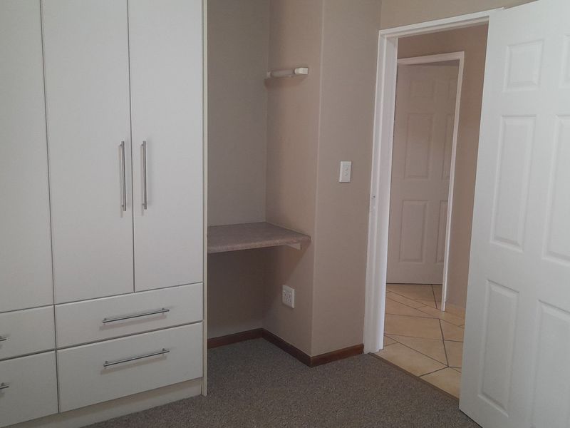 Dual Purpose Dream Home! - Photo 7