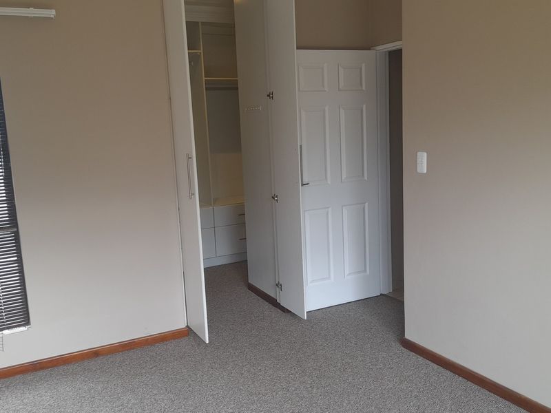 Dual Purpose Dream Home! - Photo 9