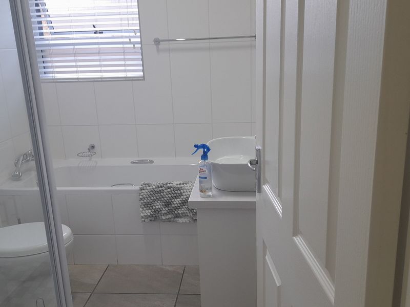 Entertainers Dream home in Popular Security Estate - Photo 7