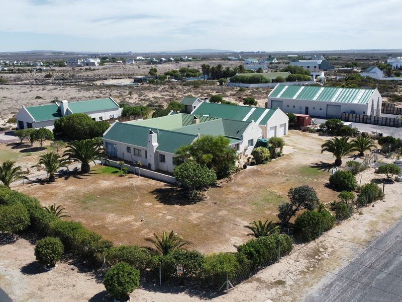 Farmhouse for Sale in Long Acres, Langebaan - Photo 2