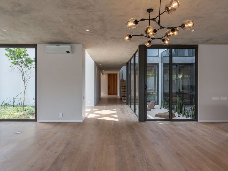 Luxury living in Hawaan Forest Estate - Photo 7