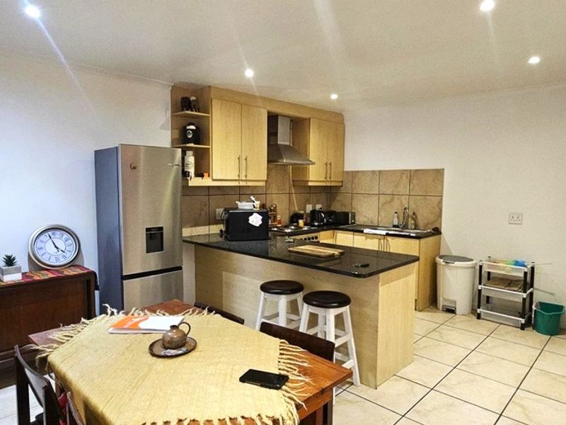 INVESTMENT DUPLEX IN LANGEBAAN - Photo 4