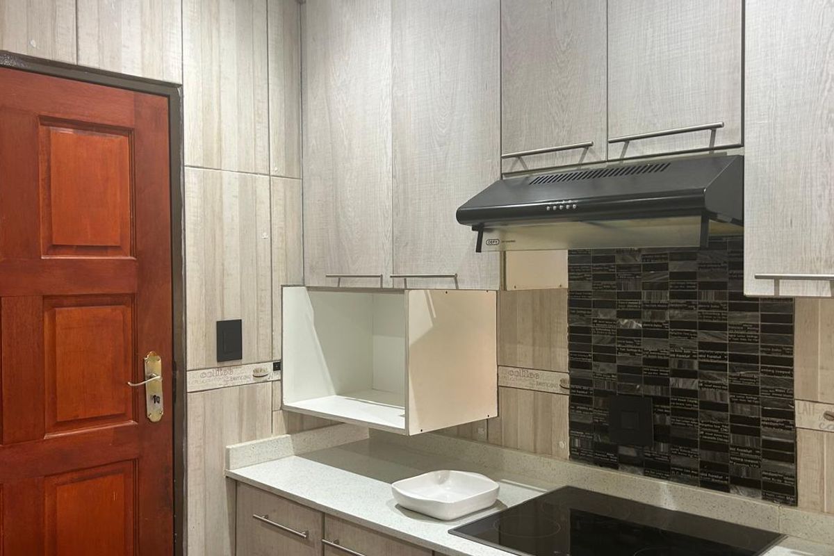 Modern and Move-In Ready Family Home - Photo 5