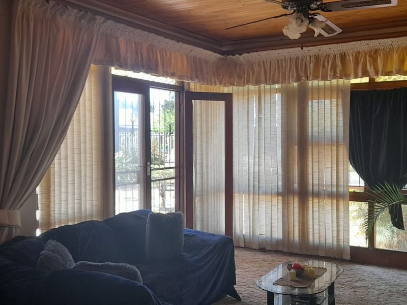 Four Bedroom Home for Sale In Wesbank, Oudtshoorn - Photo 3