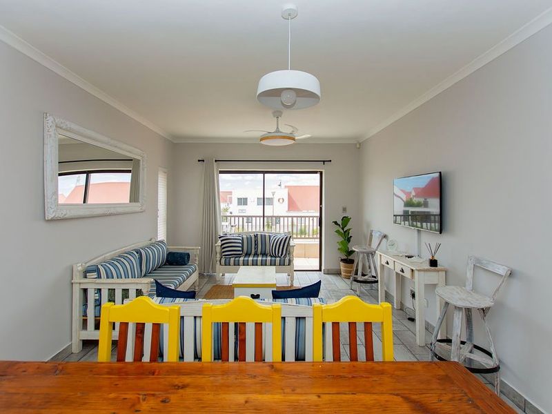 Modern Coastal Comfort at Helios Place - Photo 4