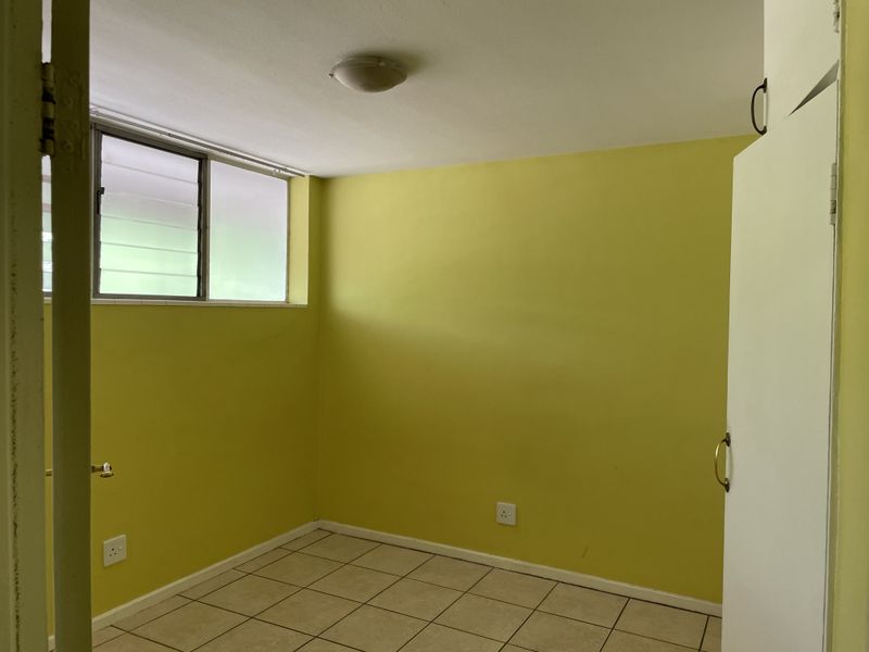 TWO BEDROOM FLAT NOW AVAILABLE! - Photo 8