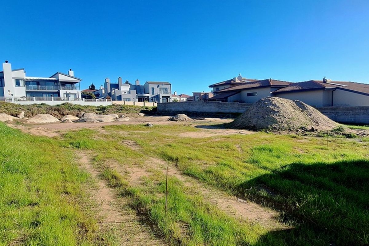Spacious 1,013m2 plot in Myburgh Park - Photo 4