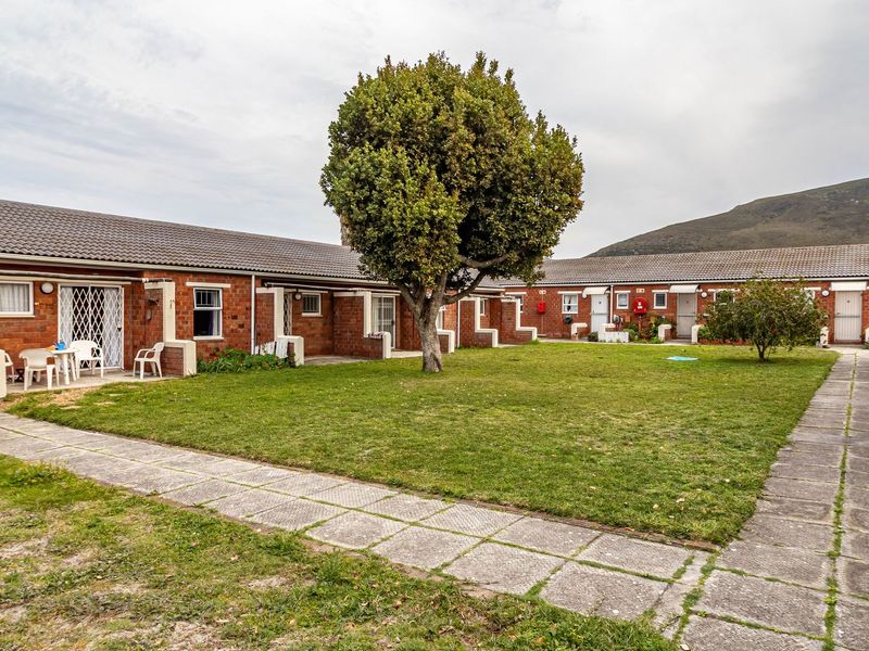 Studio unit ffor over 50's for rent in Hermanus - Photo 10