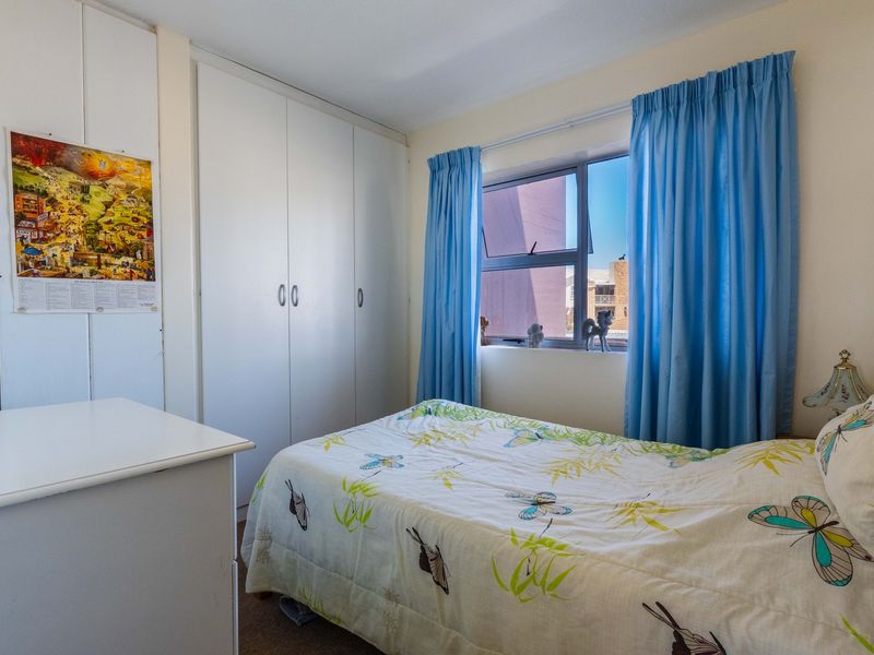 Stunning Apartment For Sale in Hartenbos - Photo 9