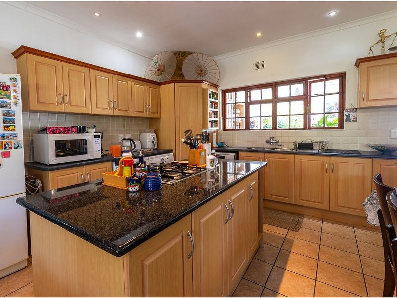 Four Bedroom Home for Sale in Kleinmond - Photo 6