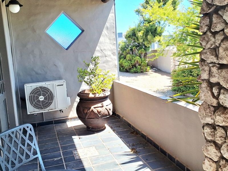 A Warm, Homely Haven Waiting Just for You - Photo 6