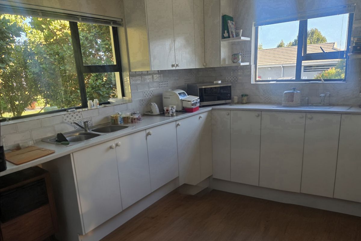 Two Bedroom House In a Popular Complex In Sandbaai, Hermanus - Photo 4