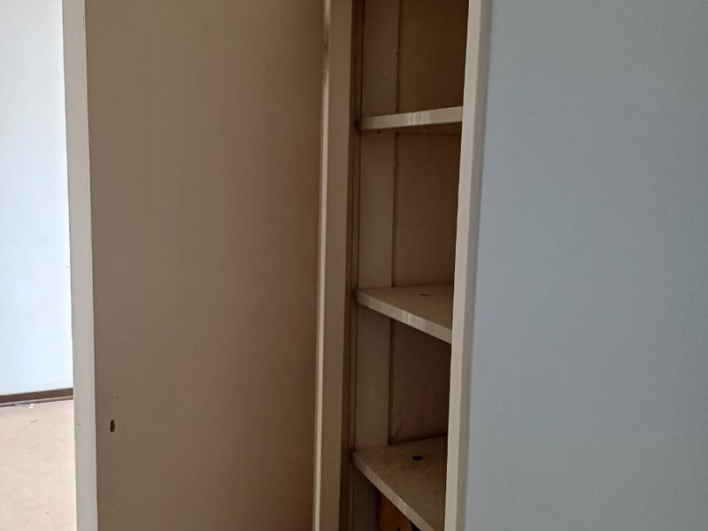 Two Bedroom Flat Close to UJ, opposite Shoprite Mall - Photo 6