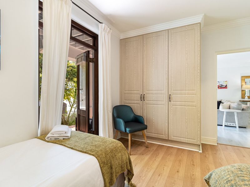 Lovely Three Bedroom Lodge for Sale - Photo 10