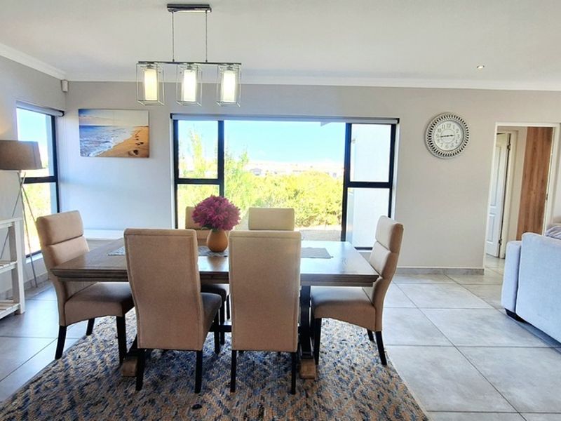 Incredible savings with this Elegant Family Home in Langebaan Country Estate - Photo 10