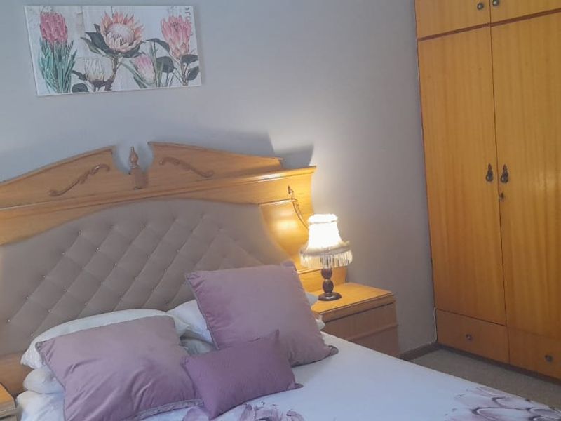 A Must Have 3 bedroom Family Home with 2 bedroom Cottage and spectacular mountain views in Riempie - Photo 9