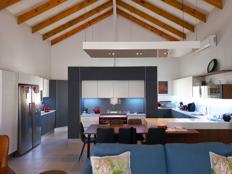 Beautiful House for Sale on Admiral Island – R4 200 000 - Photo 5