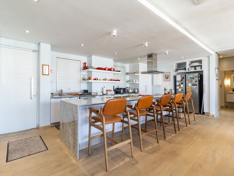 Stunning Apartment for Sale in Stellenbosch Central - Exclusive Mandate - Photo 6