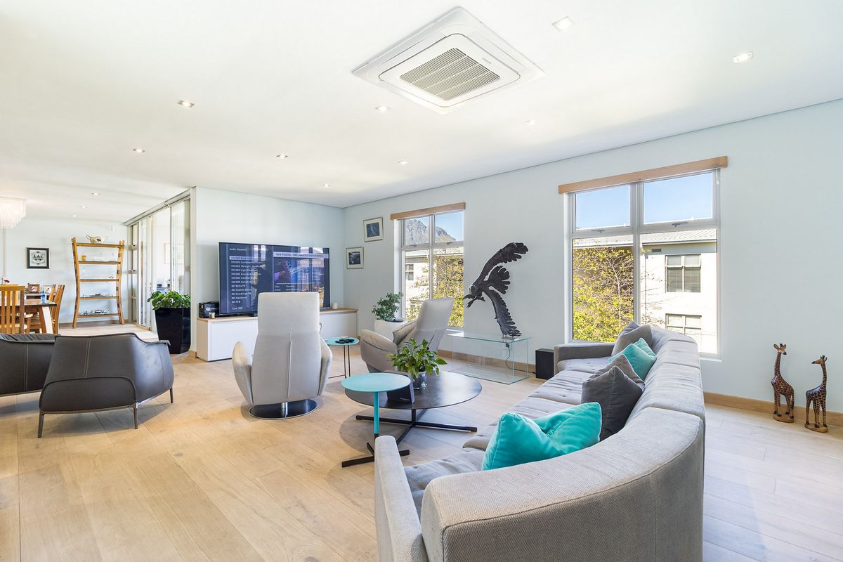 Stunning Apartment for Sale in Stellenbosch Central - Exclusive Mandate - Photo 2