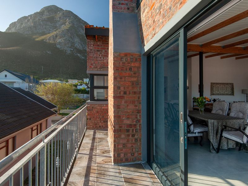 DUAL LIVING/ INCOME EARNER/ WORK FROM HOME - Photo 7